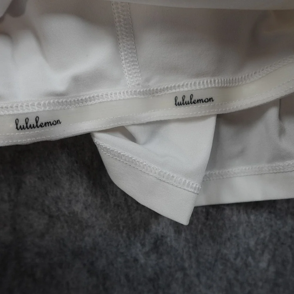 Lululemon Skirt Women 6 Tall White Circuit Breaker Pleated‎ Tennis Golf Skort